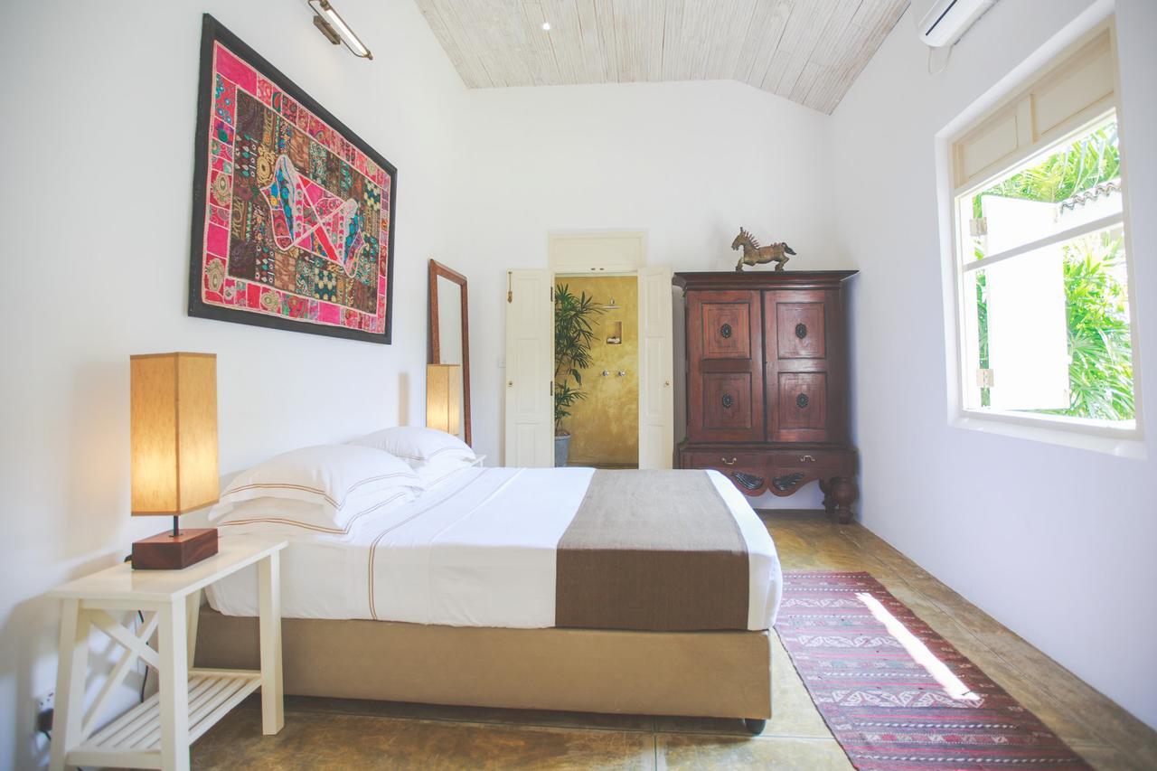 Karmel Villa Thalduwa Island - Five Bedroom Luxury Villa With Private Pool Ahangama Exterior photo