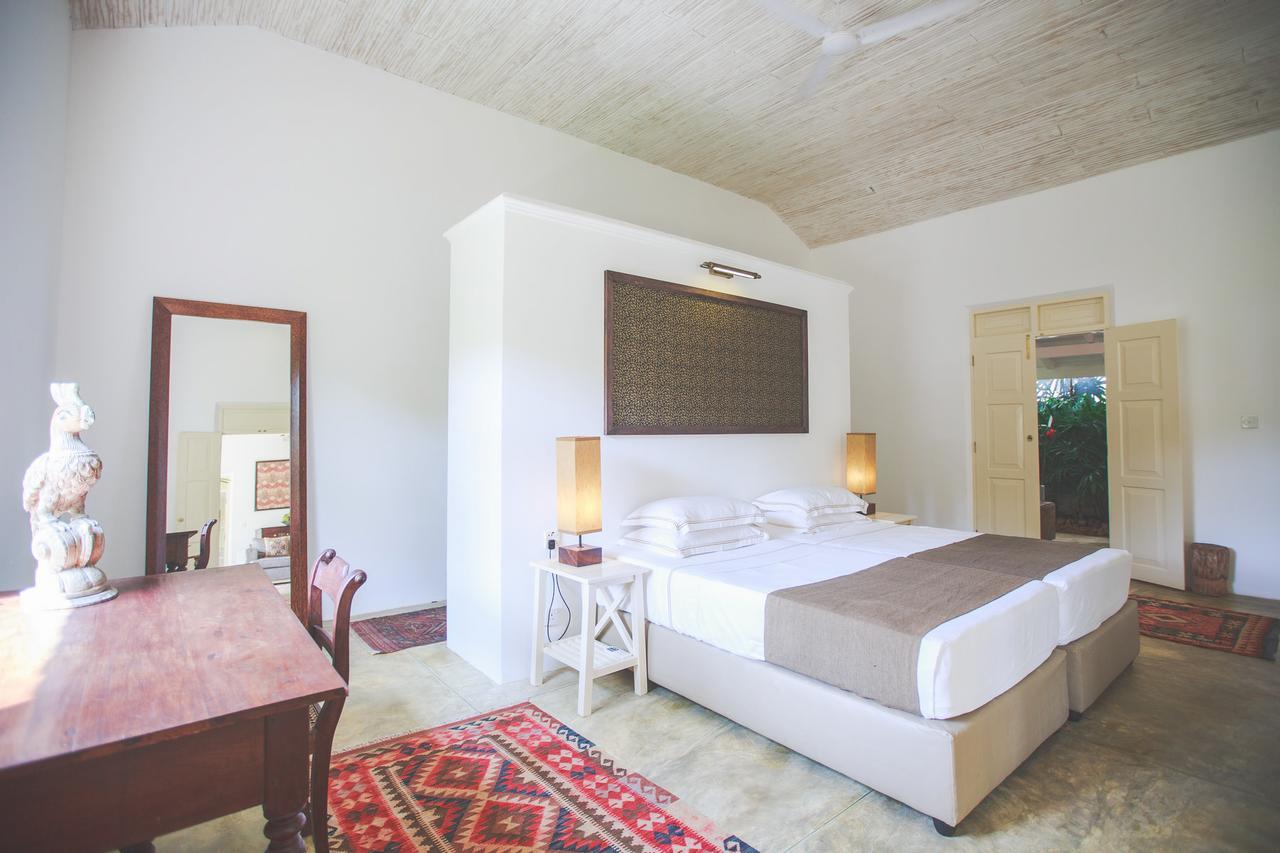 Karmel Villa Thalduwa Island - Five Bedroom Luxury Villa With Private Pool Ahangama Exterior photo