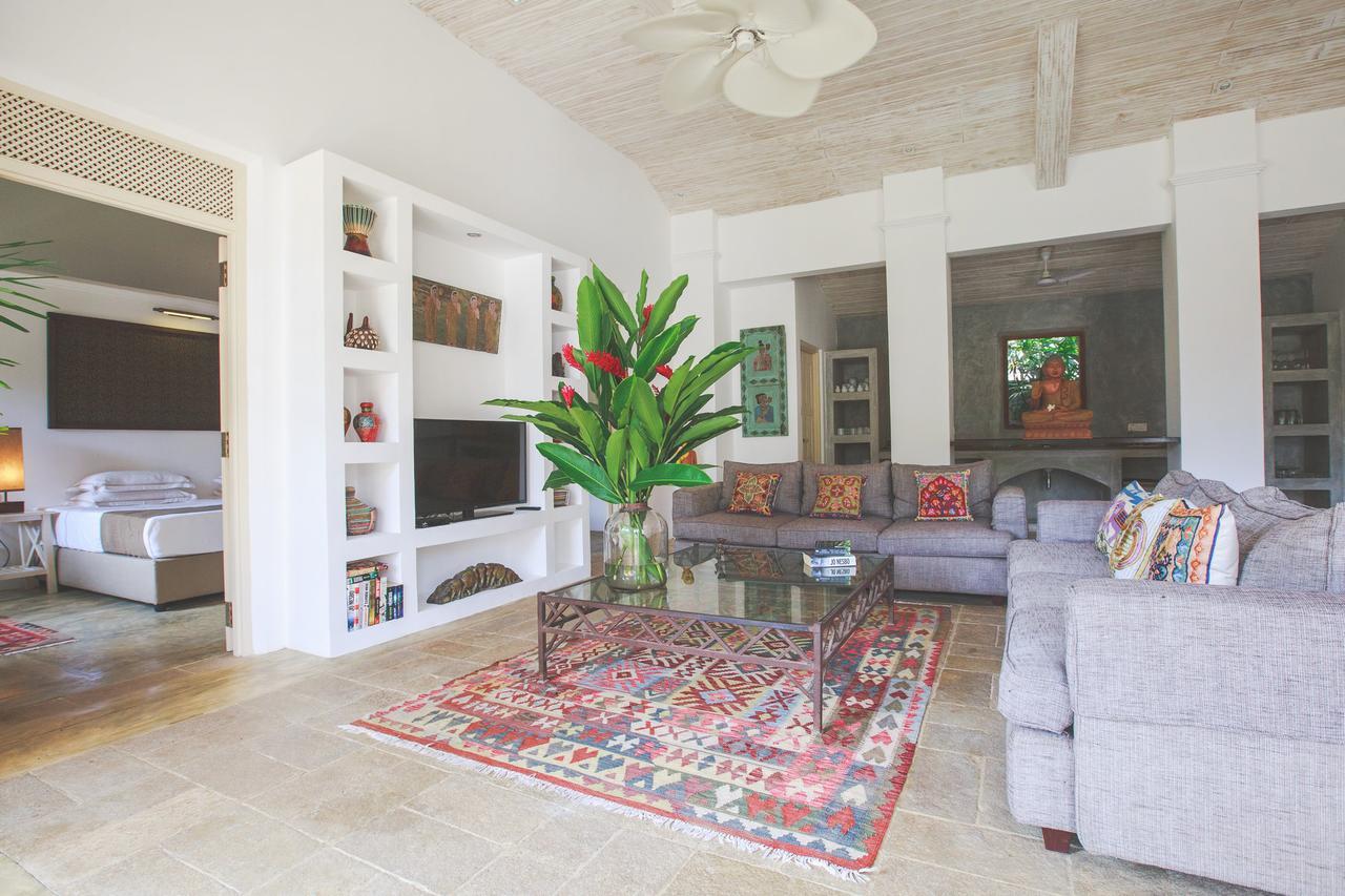 Karmel Villa Thalduwa Island - Five Bedroom Luxury Villa With Private Pool Ahangama Exterior photo